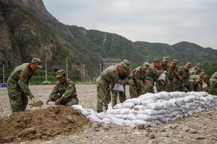 丹麦足协官方：20岁霍伊伦当选2023年度丹麦最佳年轻球员